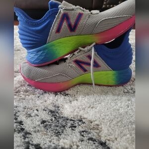 New BalanceKids' Fresh Foam Roav